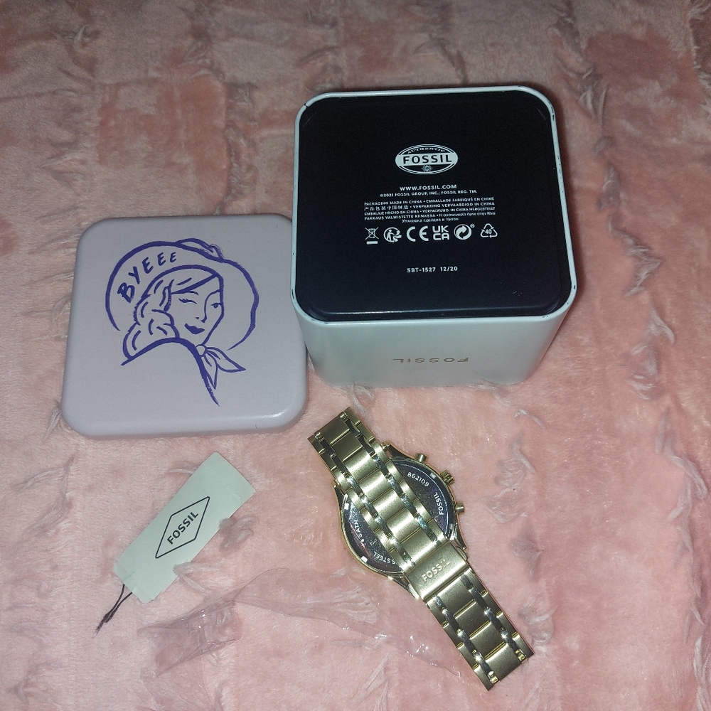 Fossil Watch Color: Gold - Picture 7 of 8